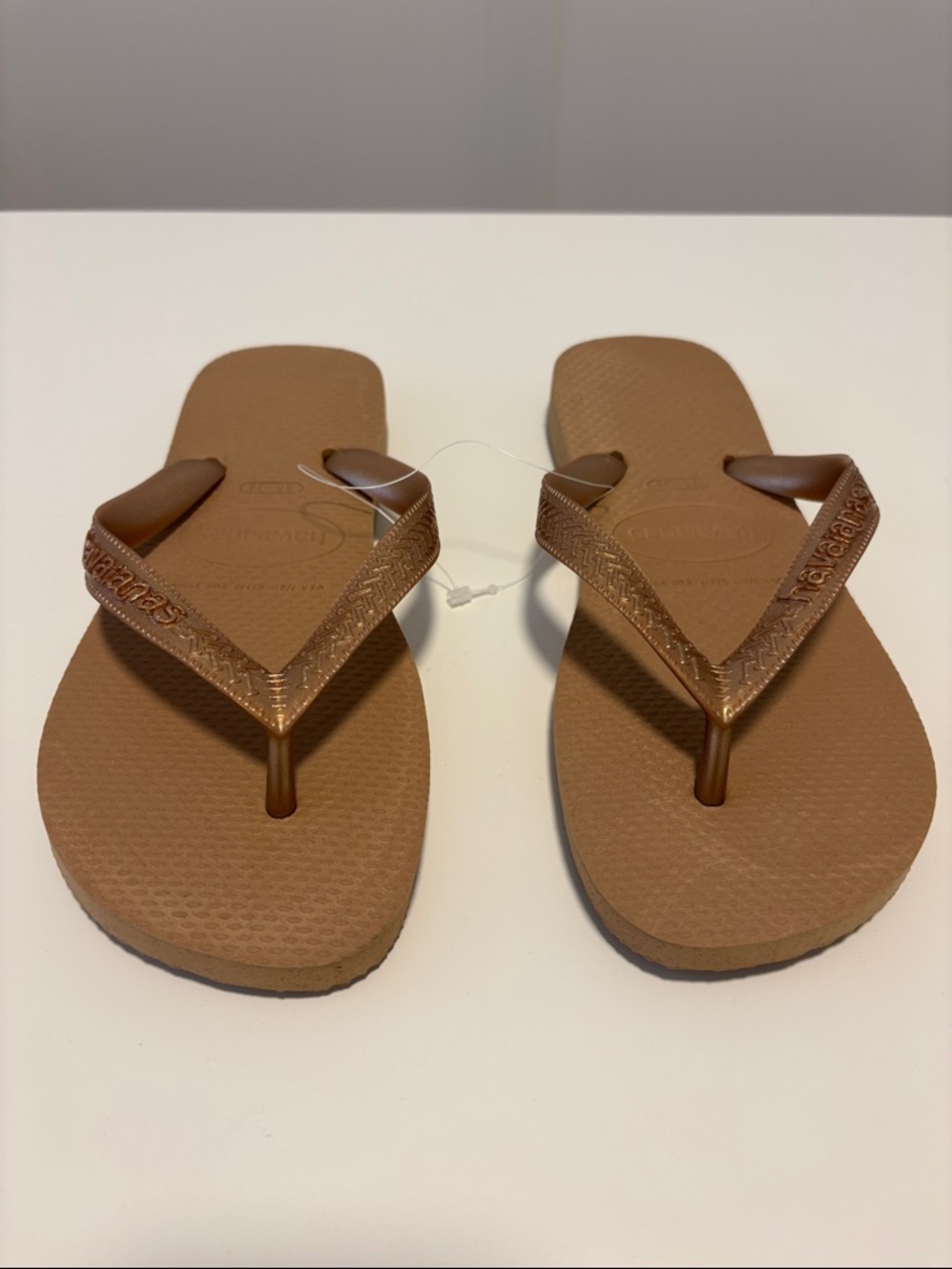 Havaianas Women's Metallic Rose Gold Flip Sandals